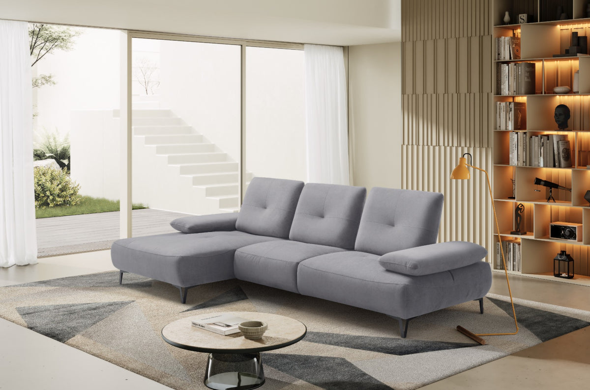 Divano 2 Posti con Chaise Longue Tokio – Komodo | Tessuto Psiche Idrorepellente, Made in Italy