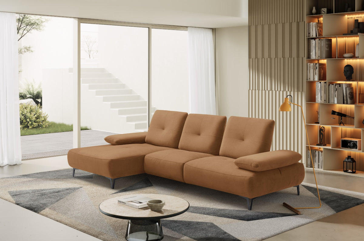Divano 2 Posti con Chaise Longue Tokio – Komodo | Tessuto Psiche Idrorepellente, Made in Italy